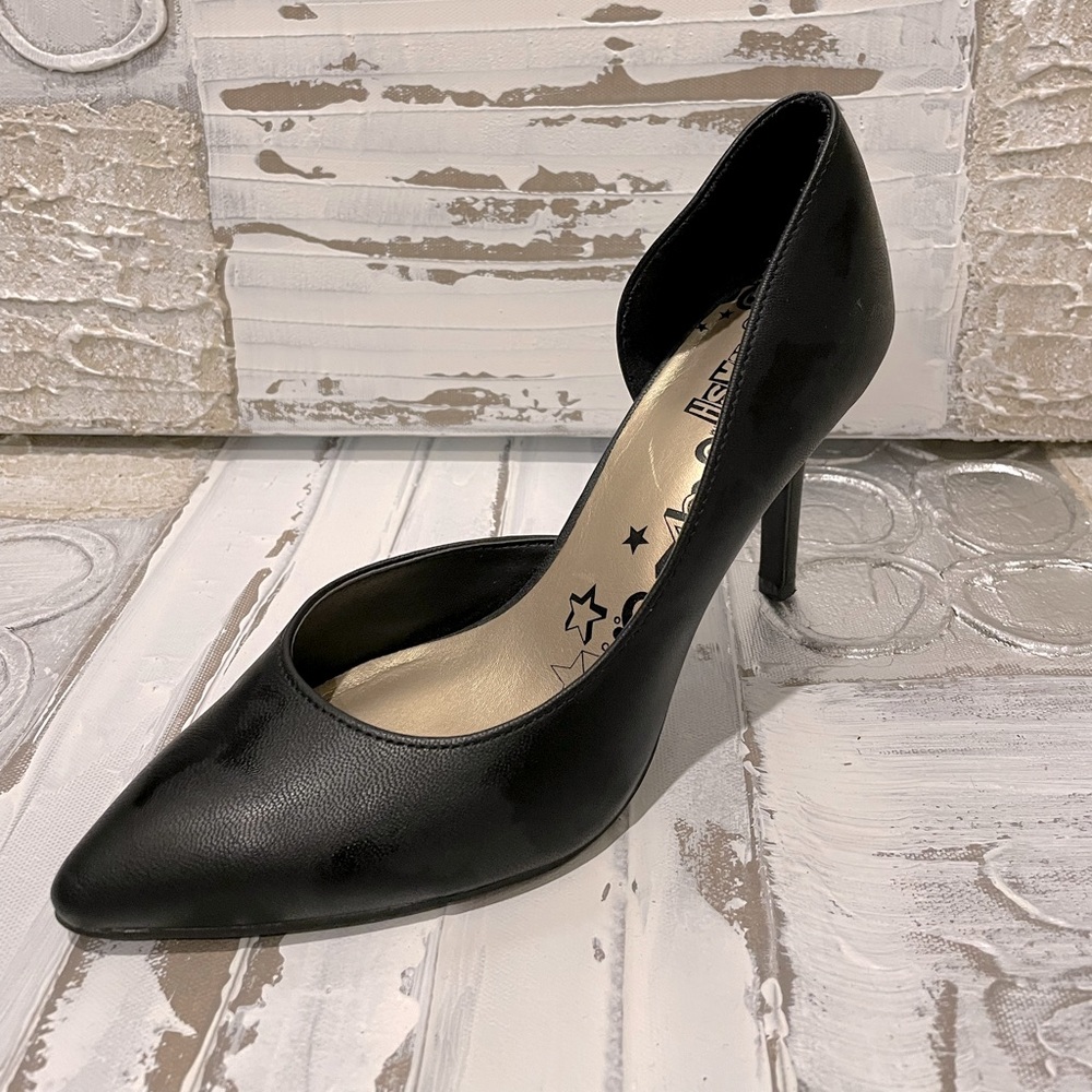 Black heels